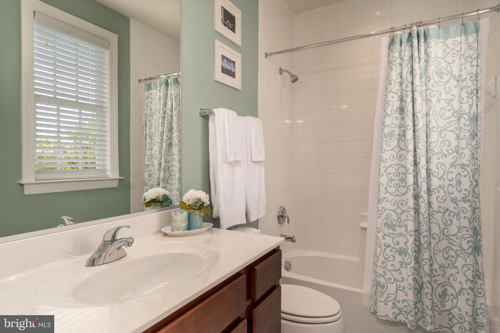 39803 CHARLES HENRY PLACE