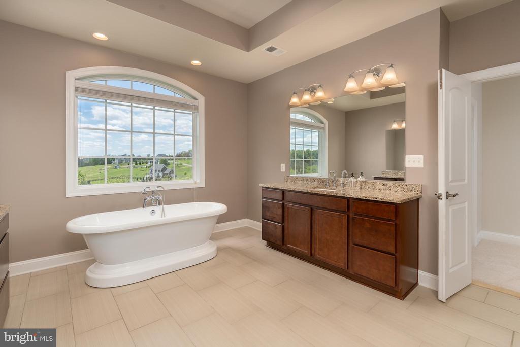 39803 CHARLES HENRY PLACE