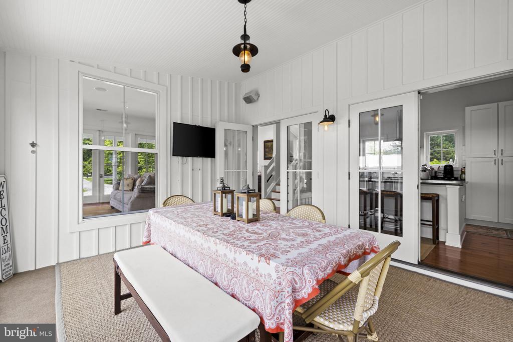 35321 SNAKE HILL ROAD