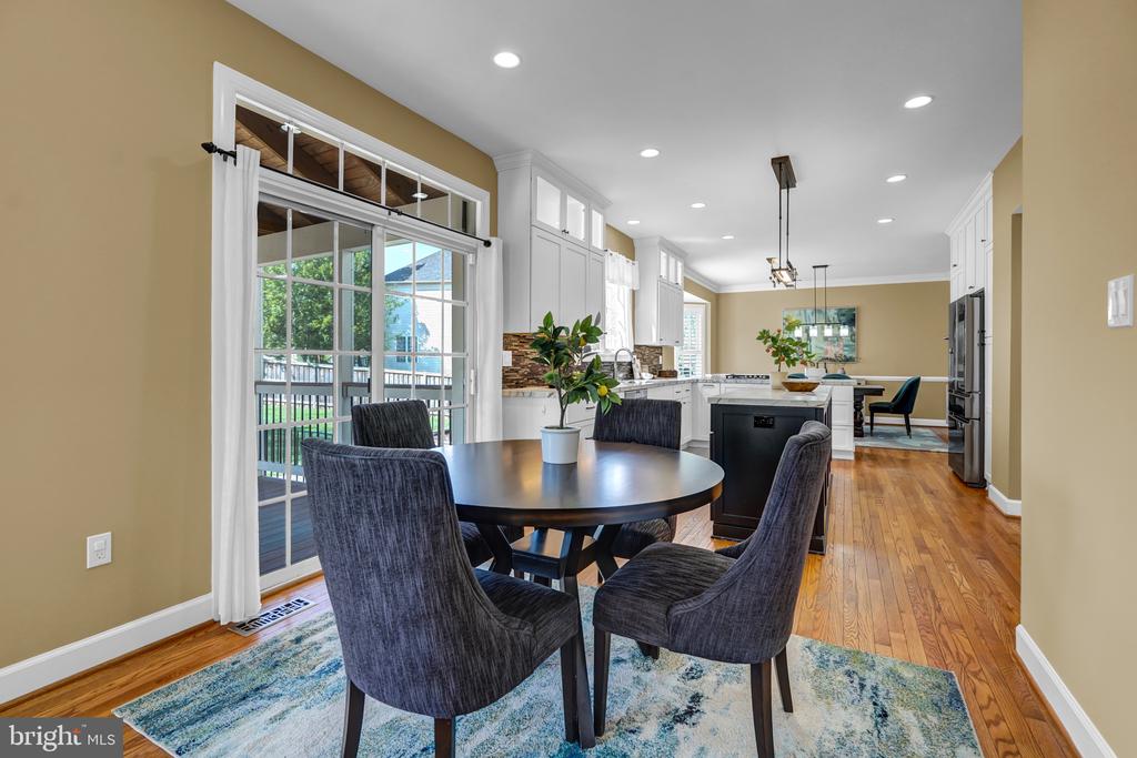 45917 PULLMAN COURT