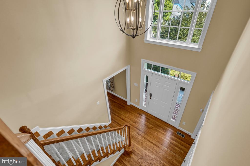 45917 PULLMAN COURT