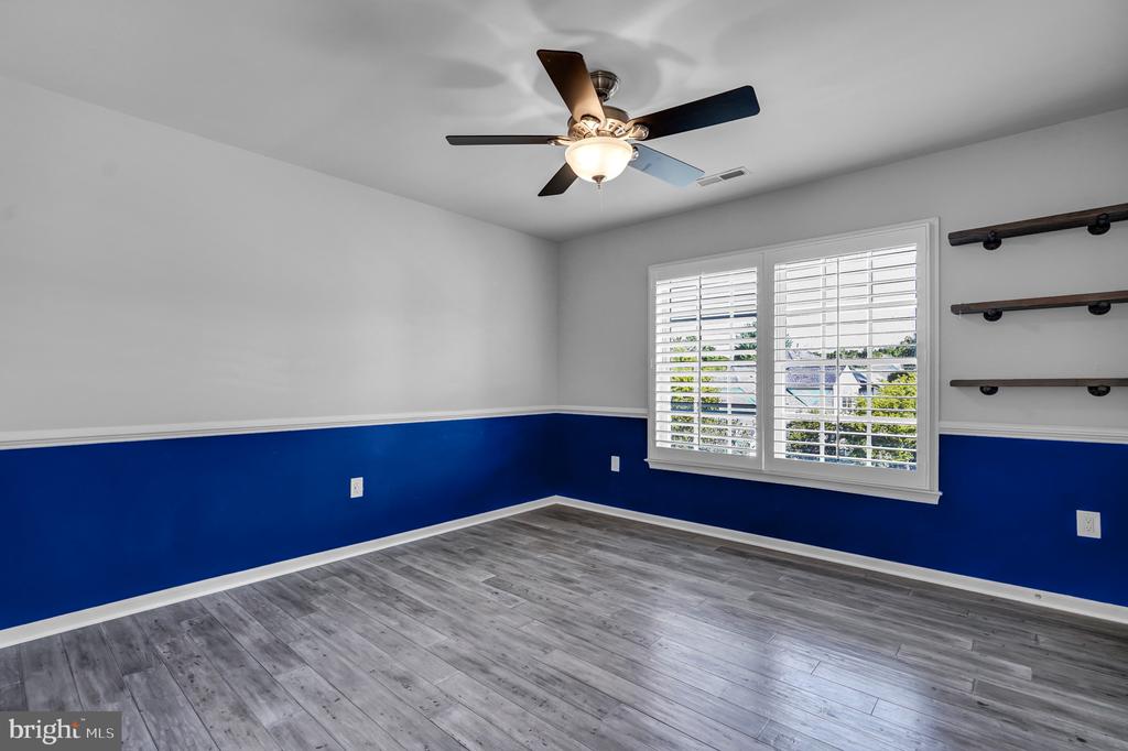 45917 PULLMAN COURT