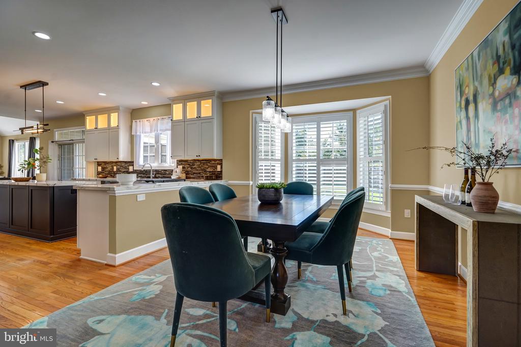 45917 PULLMAN COURT
