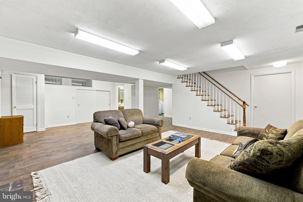 16318 HIDDEN MEADOW LANE