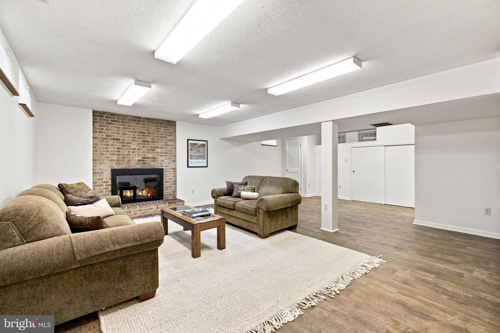 16318 HIDDEN MEADOW LANE