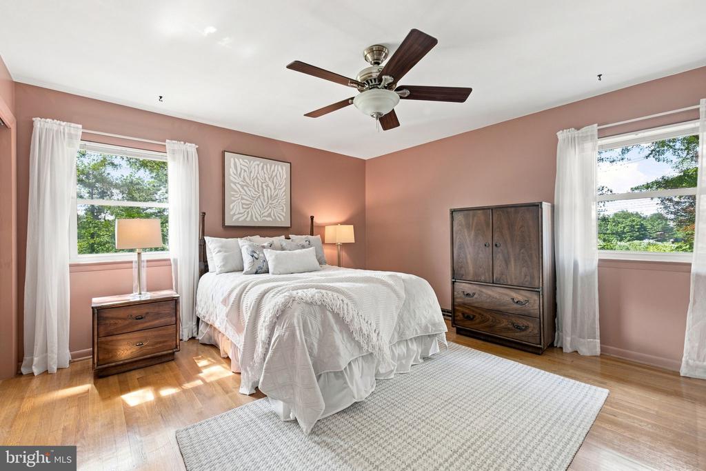 16318 HIDDEN MEADOW LANE