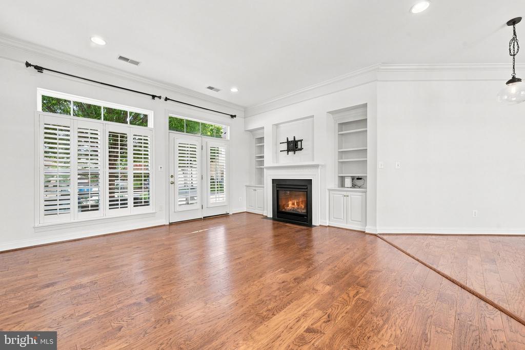 42717 EXPLORER DRIVE