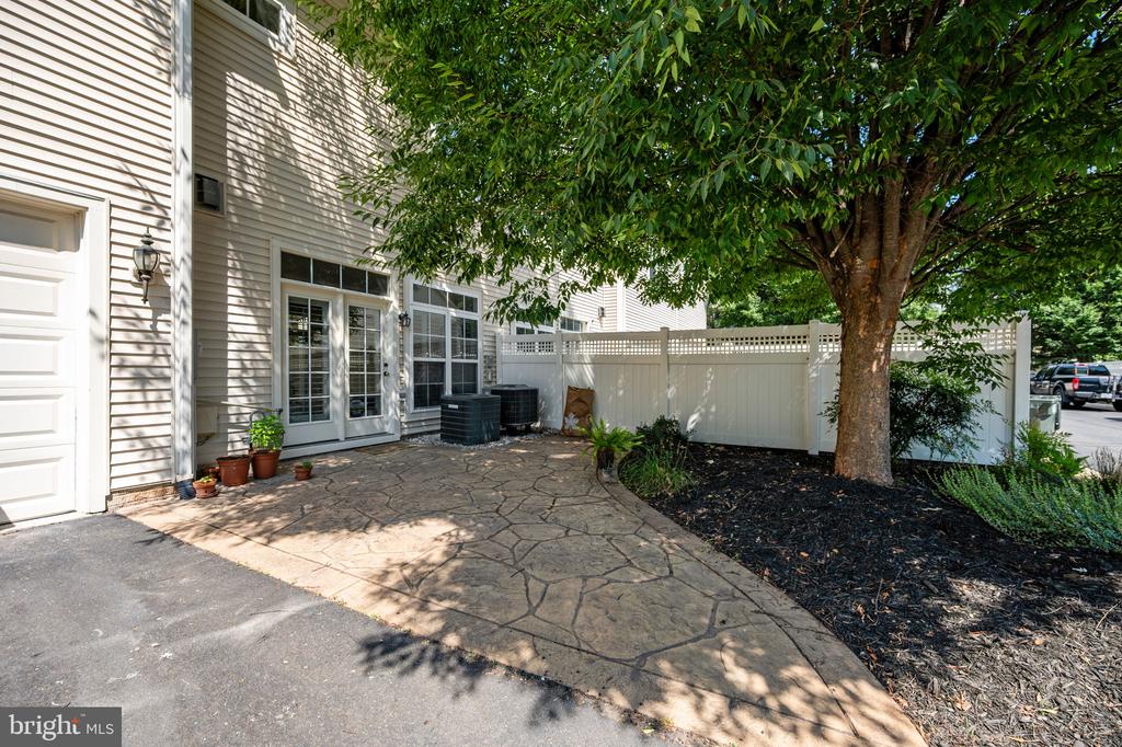 42717 EXPLORER DRIVE