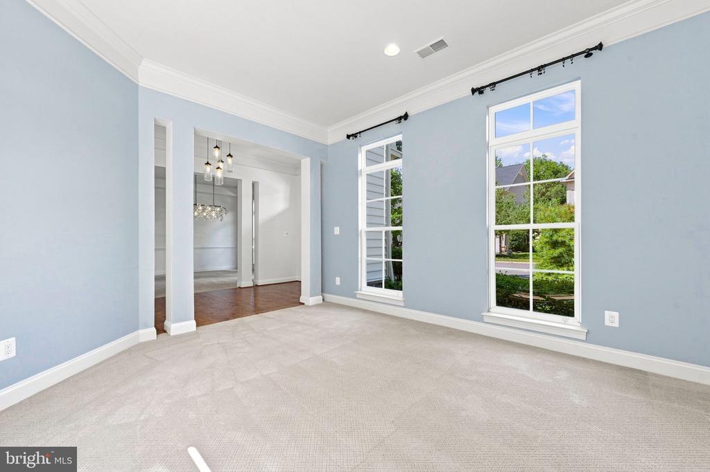 42717 EXPLORER DRIVE