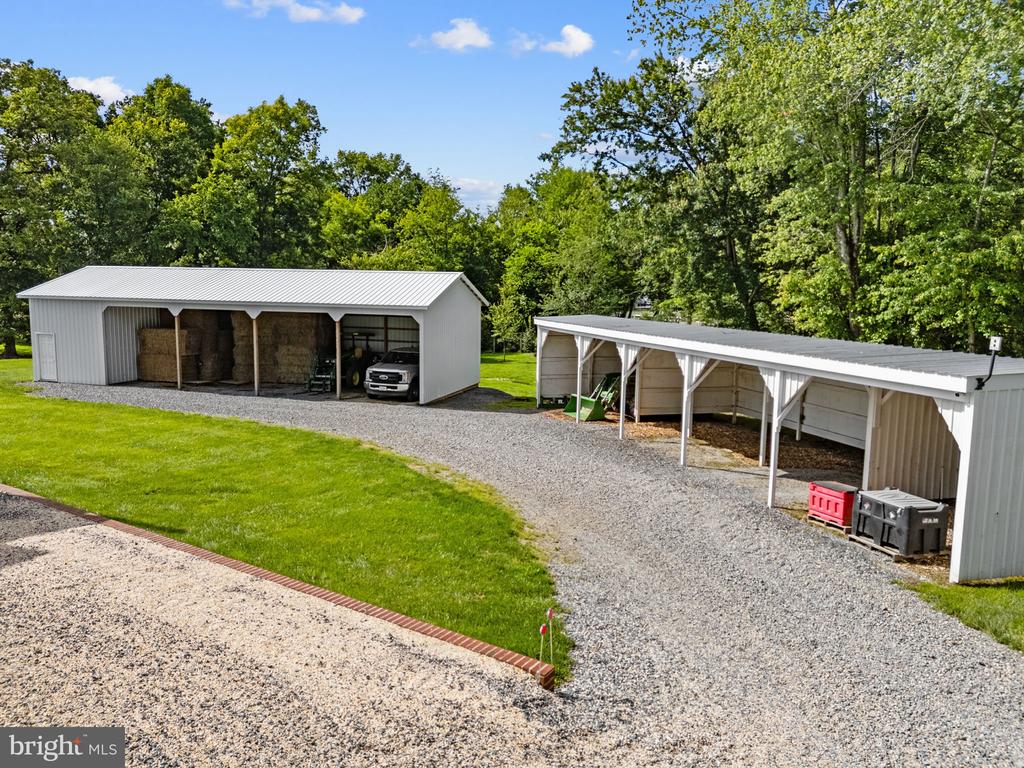 35321 SNAKE HILL ROAD