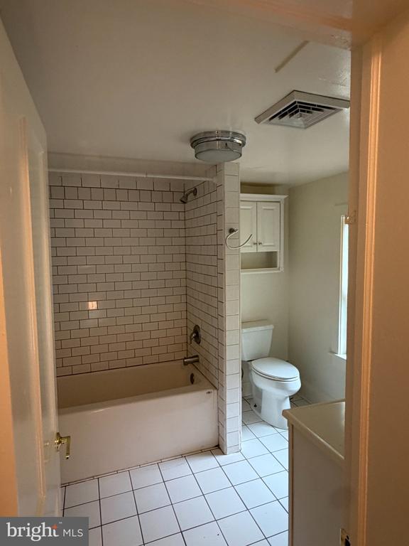 33709 CLIFTON FARM LANE