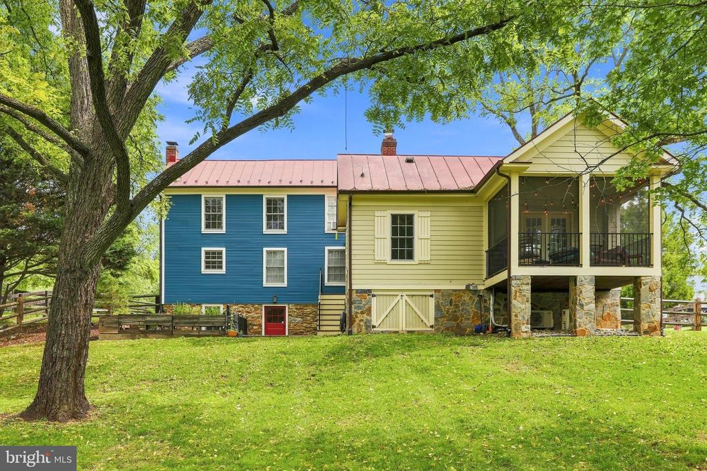 34141 SNICKERSVILLE TURNPIKE