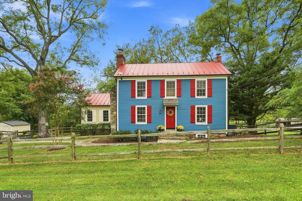34141 SNICKERSVILLE TURNPIKE