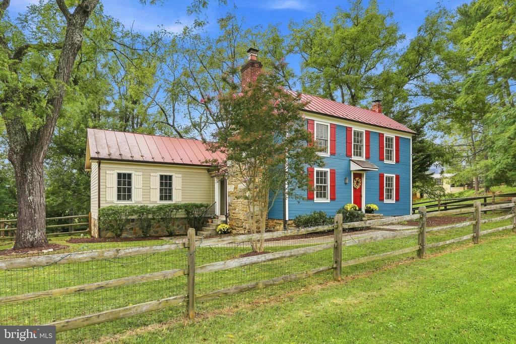 34141 SNICKERSVILLE TURNPIKE