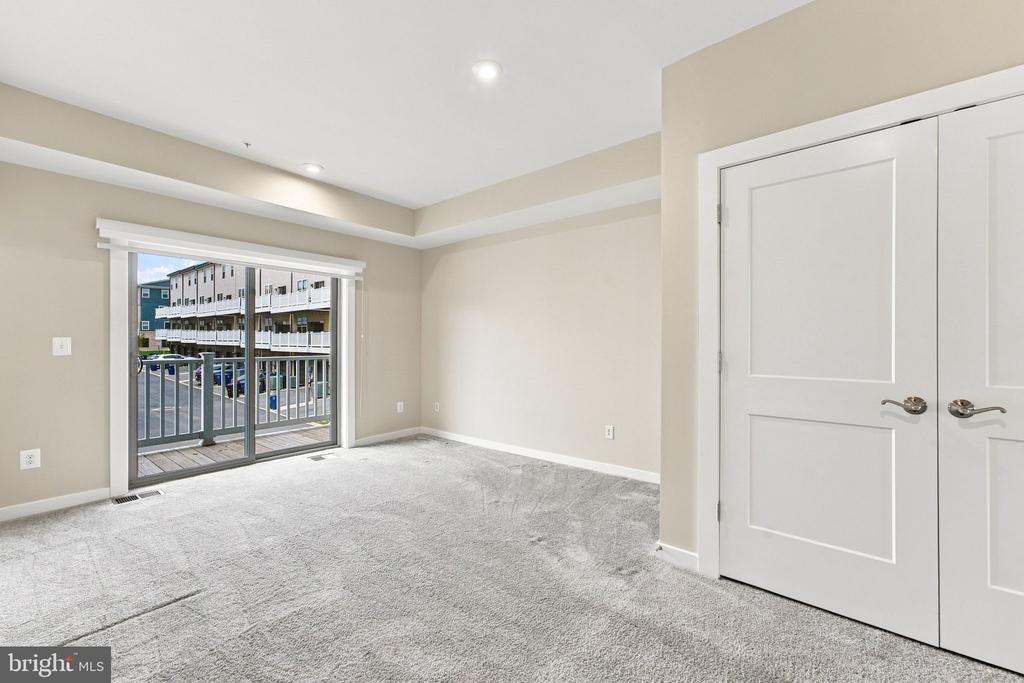 114 PETITE SIRAH TERRACE SE