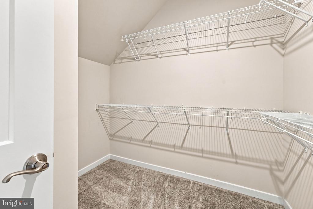 114 PETITE SIRAH TERRACE SE