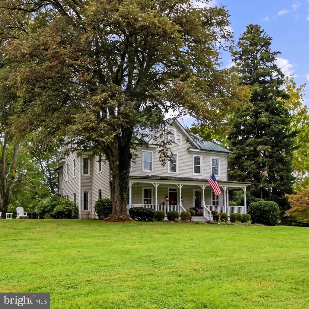 17121 SIMPSON CIRCLE