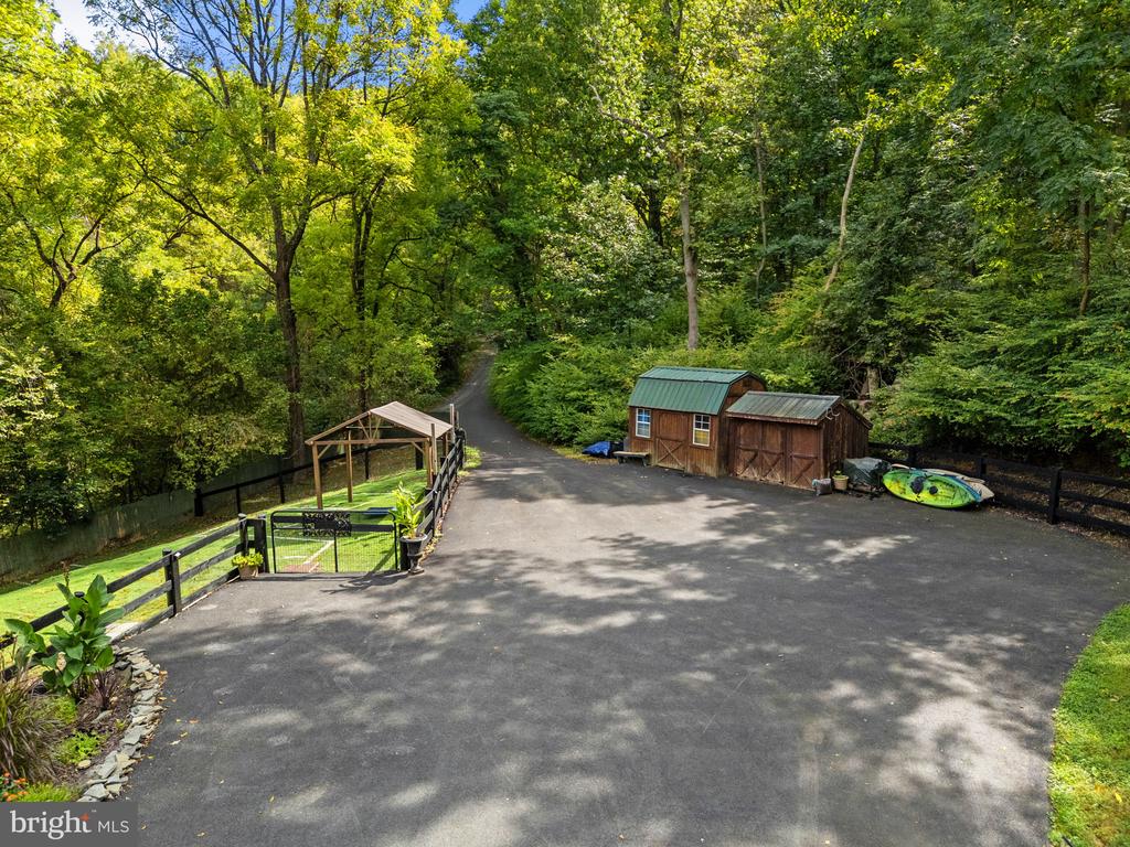 12986 FURNACE MOUNTAIN ROAD