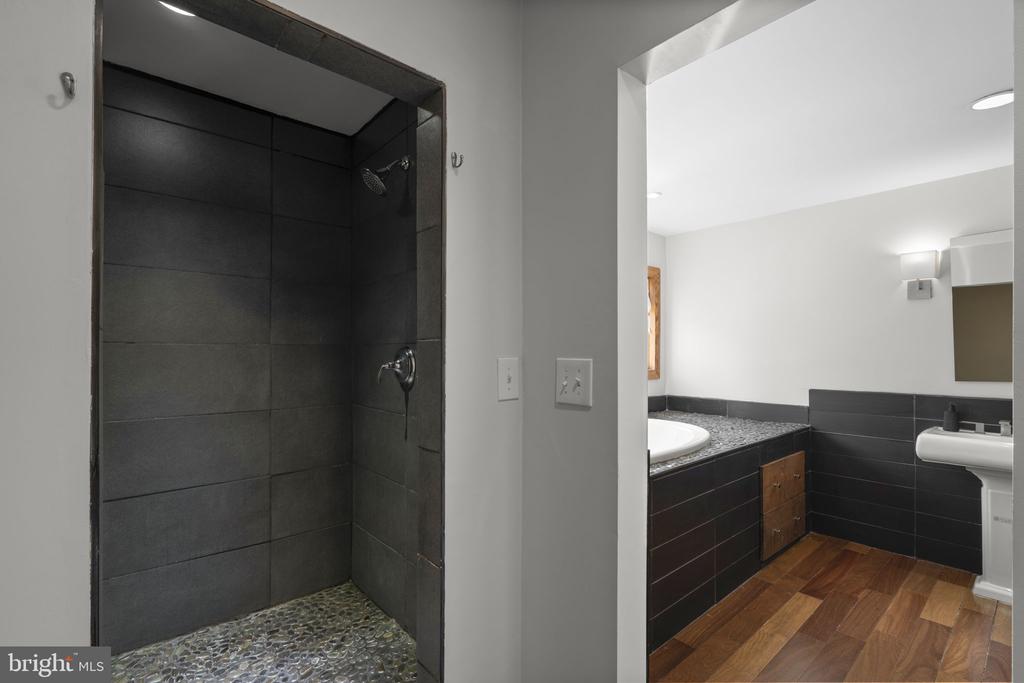 140 S 29TH STREET
