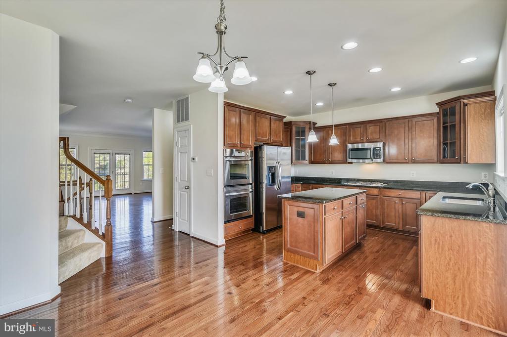 25202 PRAIRIE FIRE SQUARE