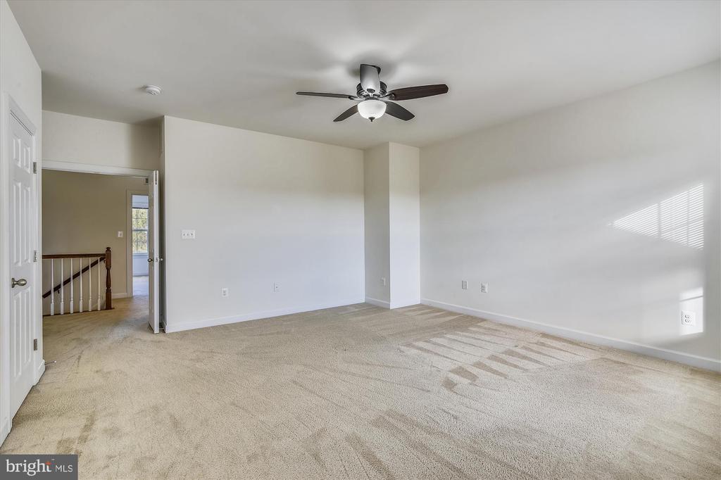 25202 PRAIRIE FIRE SQUARE