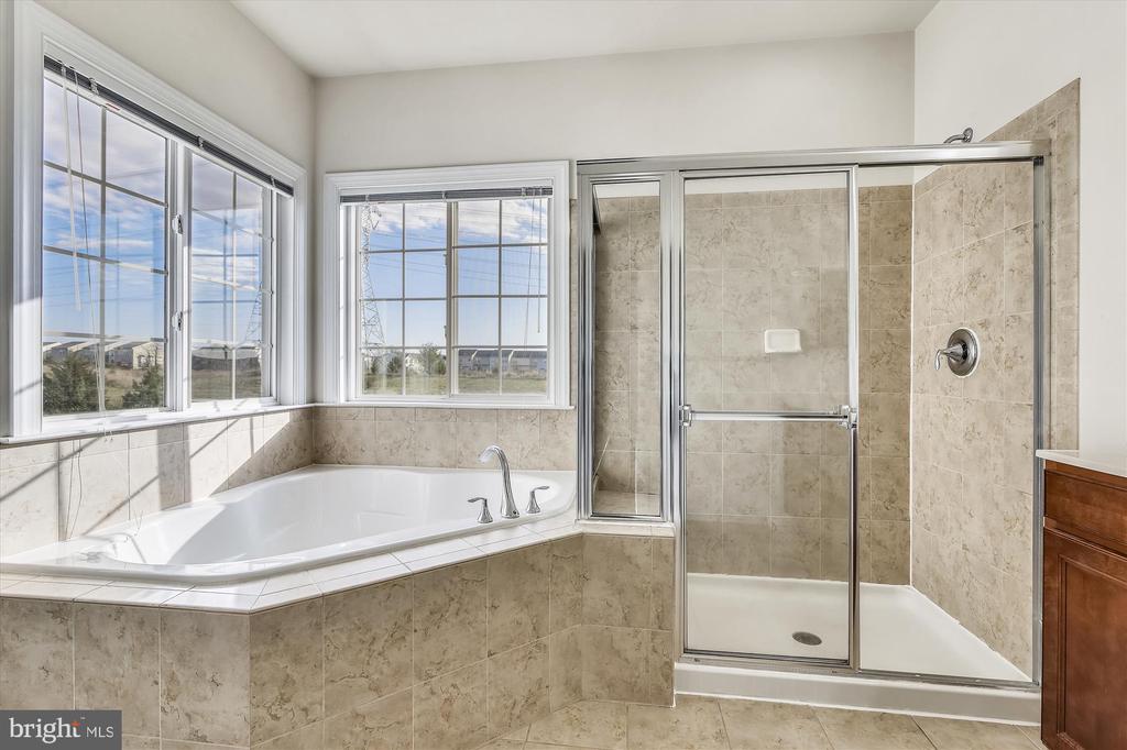 25202 PRAIRIE FIRE SQUARE