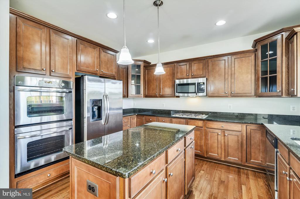 25202 PRAIRIE FIRE SQUARE