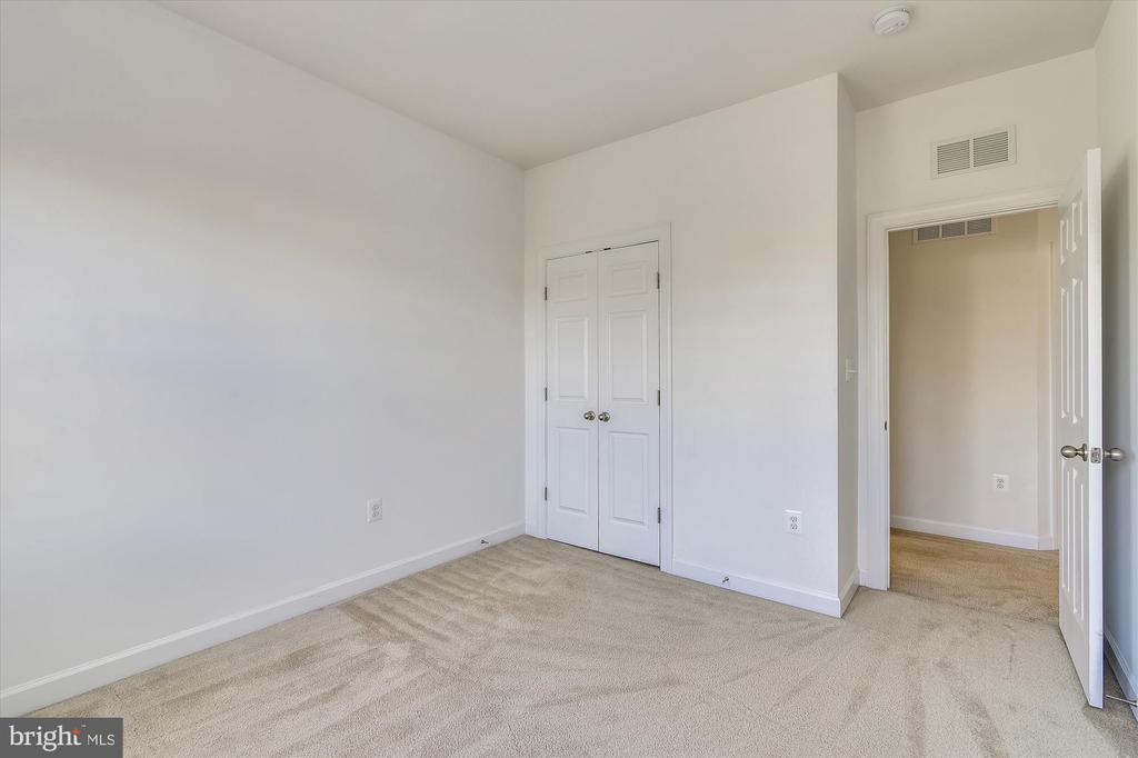 25202 PRAIRIE FIRE SQUARE