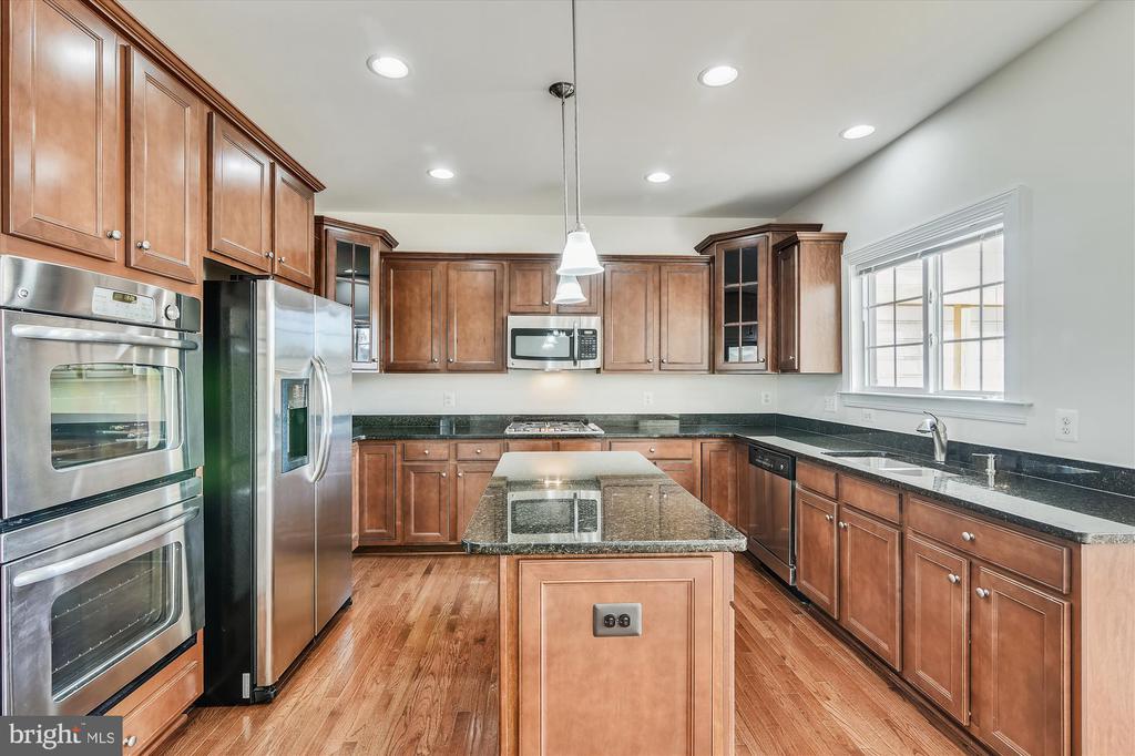 25202 PRAIRIE FIRE SQUARE
