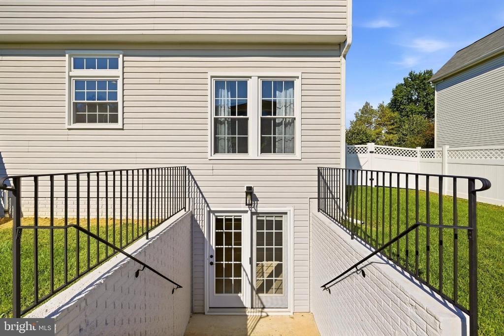 32 POTTERFIELD DRIVE