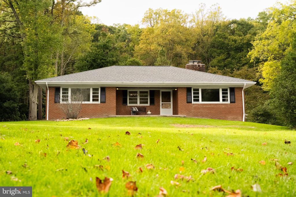 12831 James Monroe Highway Leesburg VA