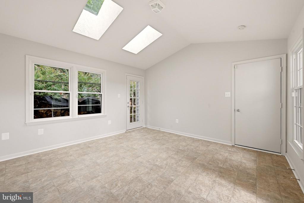 273 TERRIE DRIVE