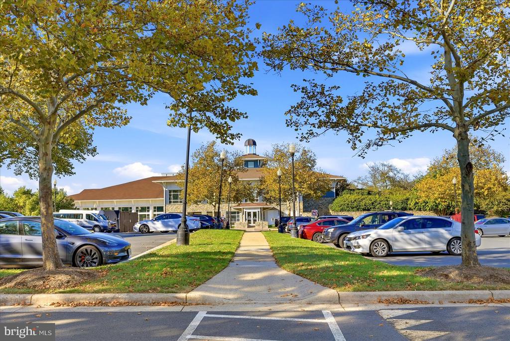 44118 NATALIE TERRACE Unit: 302