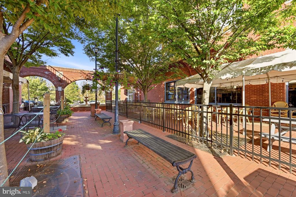 44118 NATALIE TERRACE Unit: 302