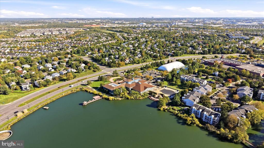 44118 NATALIE TERRACE Unit: 302
