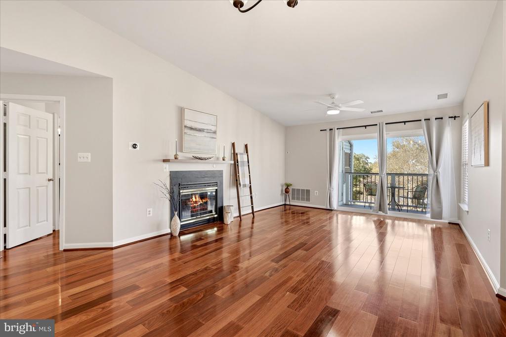 44118 NATALIE TERRACE Unit: 302