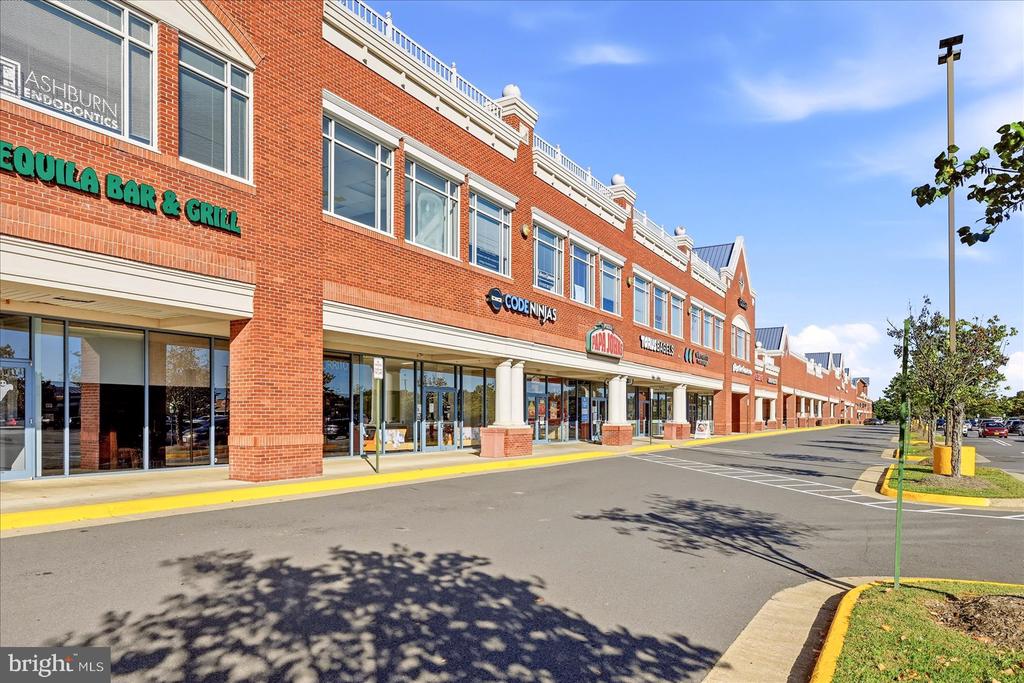 44118 NATALIE TERRACE Unit: 302