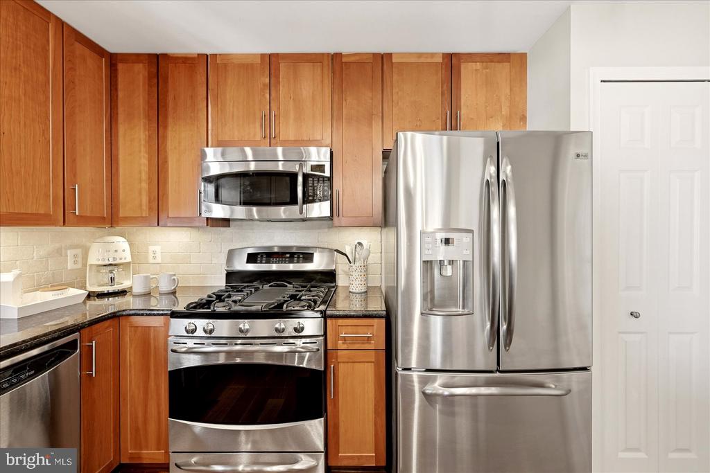 44118 NATALIE TERRACE Unit: 302