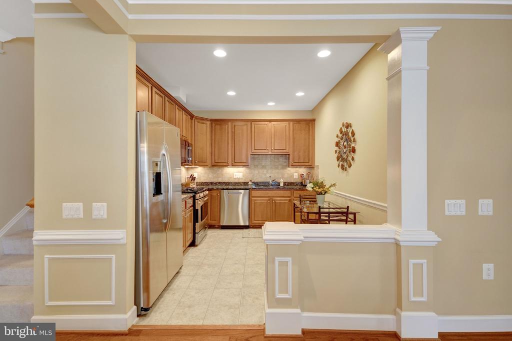 44426 SUNSET MAPLE DRIVE