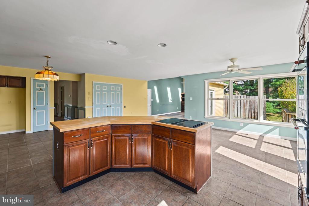 17400 TRANQUILITY ROAD