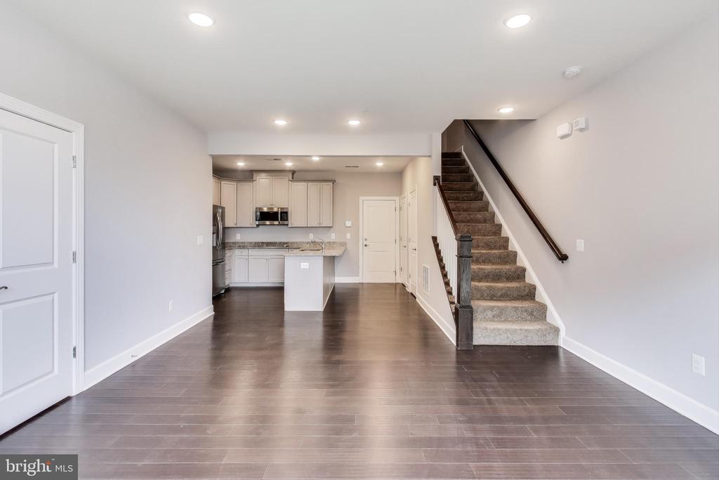 10473 RATCLIFFE TRAIL