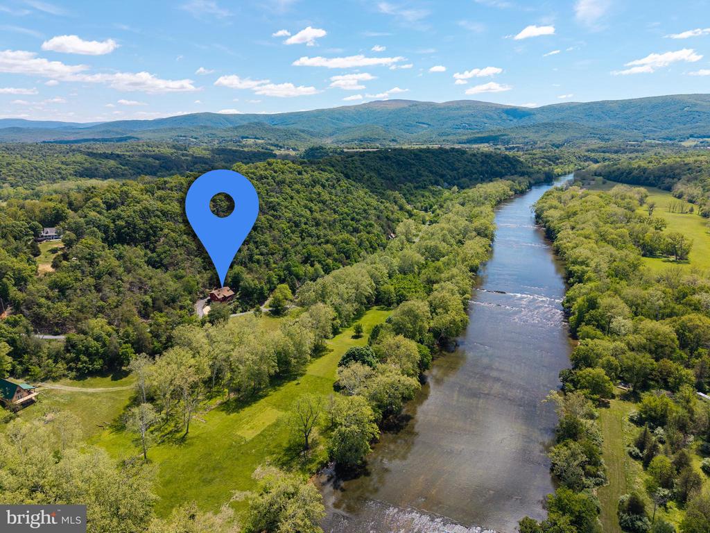 1660 CANOE RIVER DRIVE