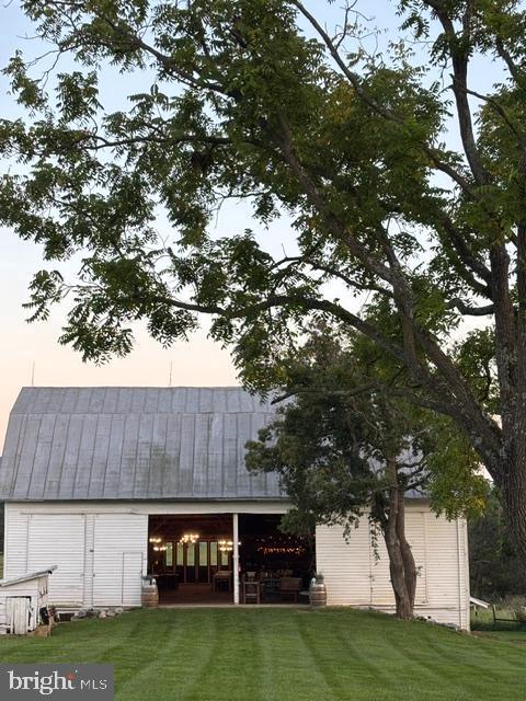 625 RIVERBEND ROAD
