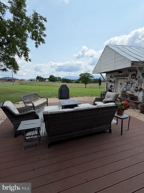 625 RIVERBEND ROAD