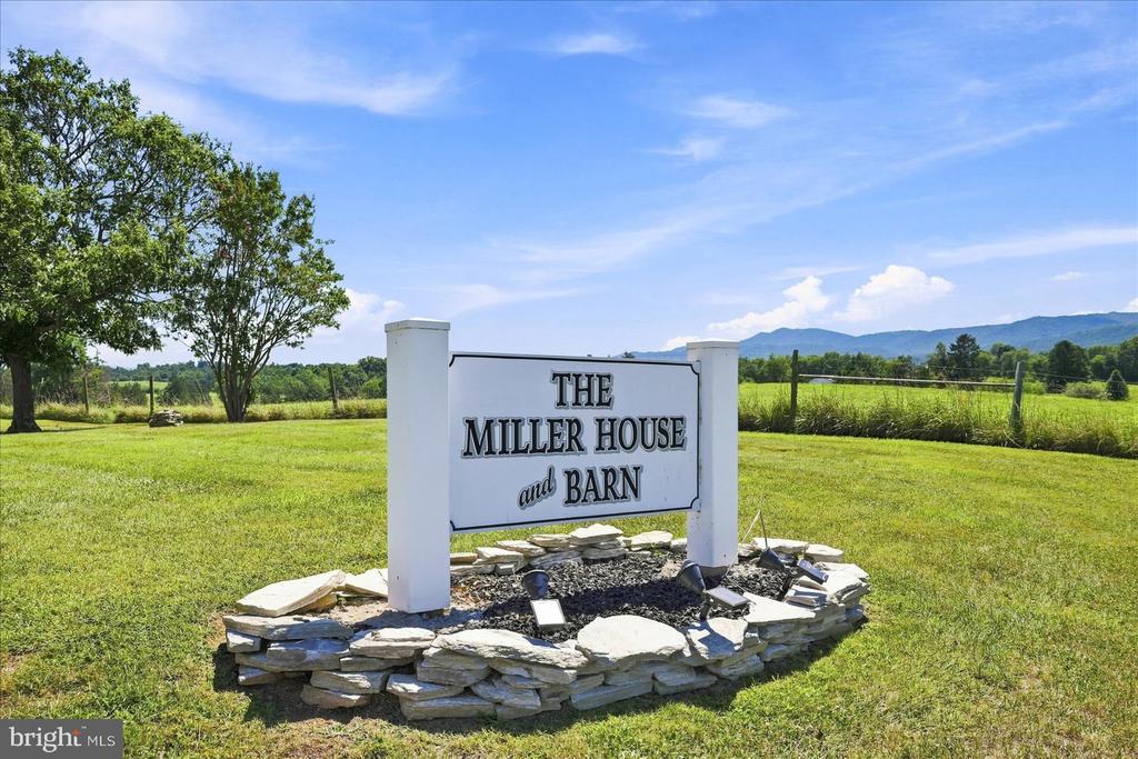 625 RIVERBEND ROAD