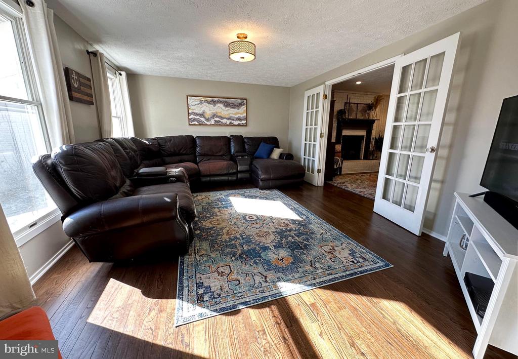 15518 LAUREL RIDGE ROAD