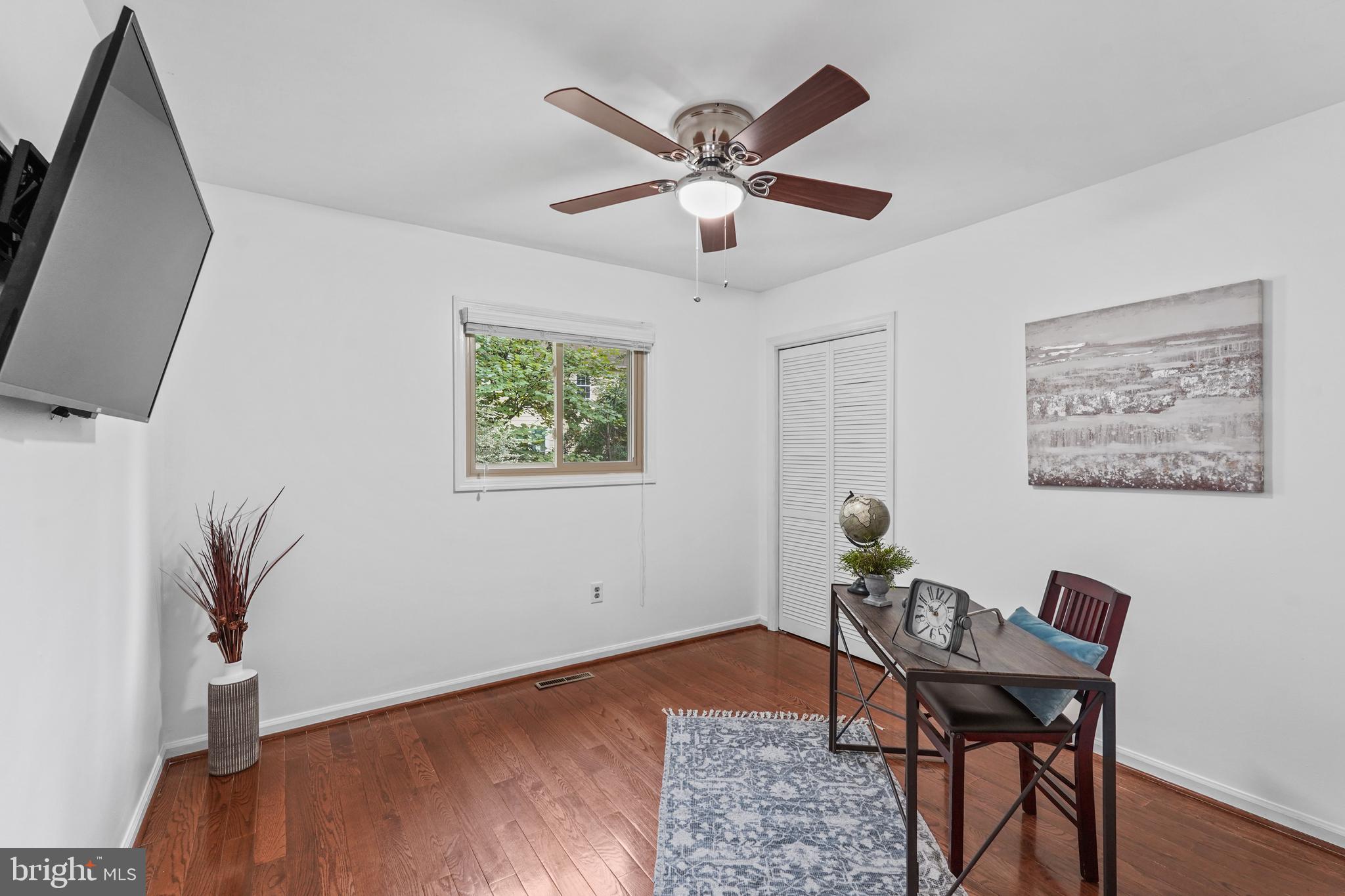 16204 EDGEWOOD DRIVE