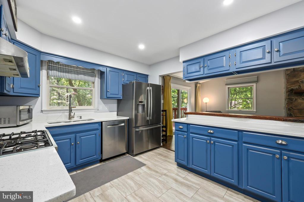 12053 KAHNS ROAD
