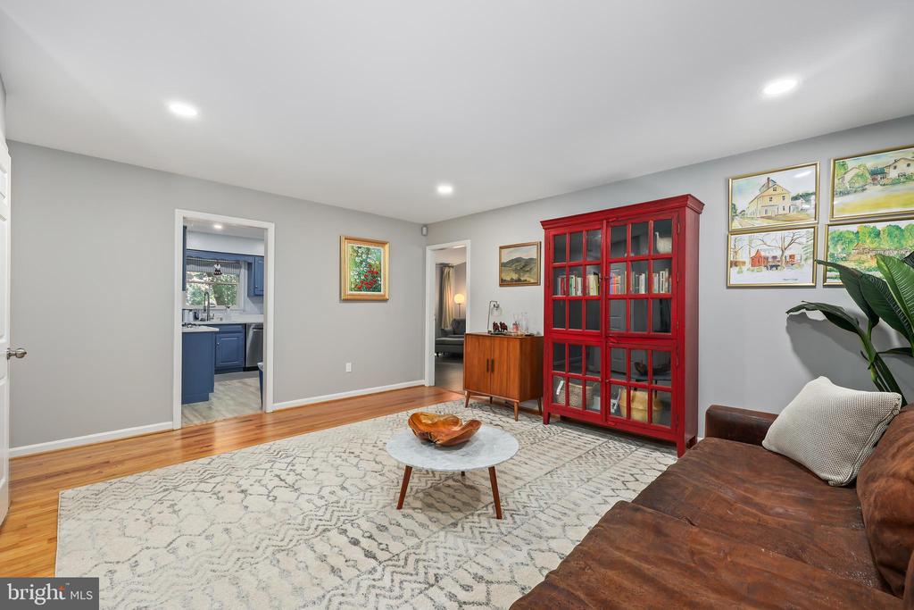 12053 KAHNS ROAD