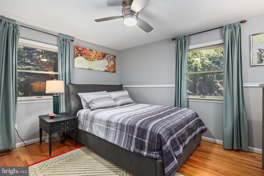 12053 KAHNS ROAD
